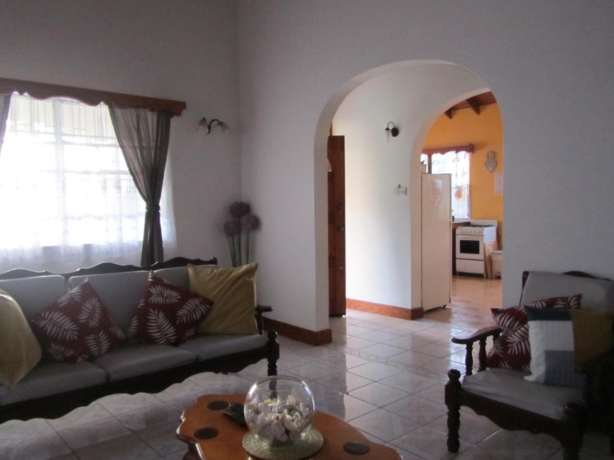 Delightful 4Bed Modern Villa With Wifi Гроз-Иле Экстерьер фото